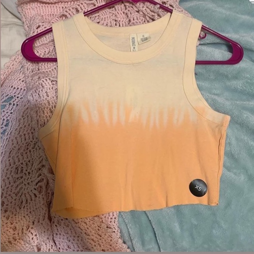 Ombré orange crop top